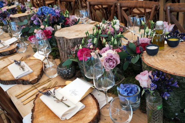 woodland-bloemen-tafel-feestzaal-7-FlowersRme