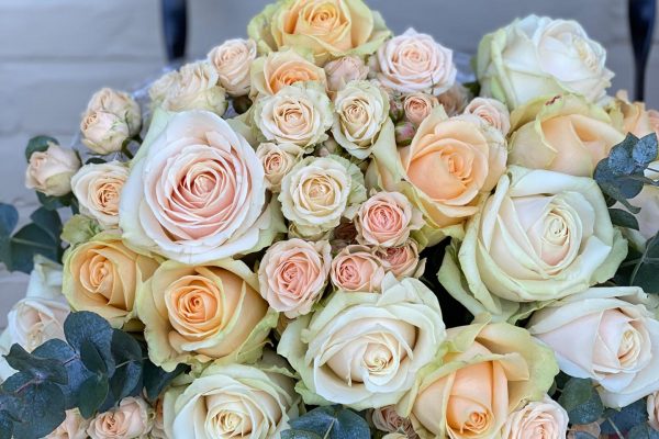 Bloemen thuis geleverd FRM