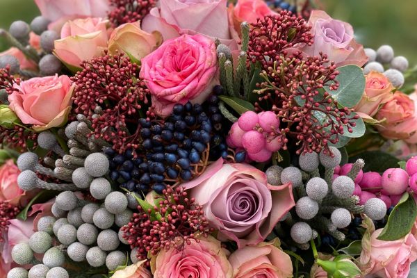Herfst bloemstuk met memorylane rozen