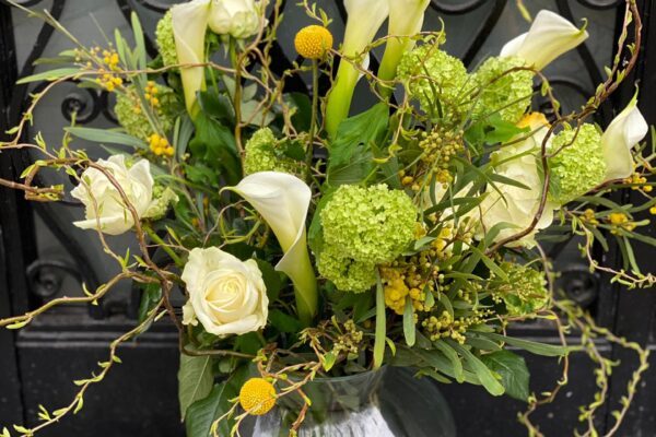 Calla-Viburnum boeket FRM